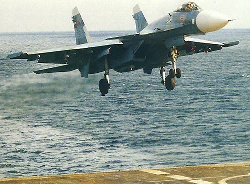 SU-33_zpsed5a7b03.jpg