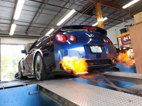 GTRFlame_zps89c06911.jpg