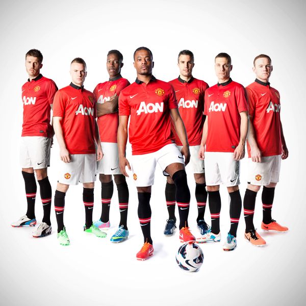 Ảnh giới thiệu áo đấu Manchester United mùa giải 2013-2014 Manchester united manutd red devils quy do premier league champion fa community shield Manchester united manutd red devils quy do premier league champion fa community shield Manchester united manutd red devils quy do premier league champion fa community shield