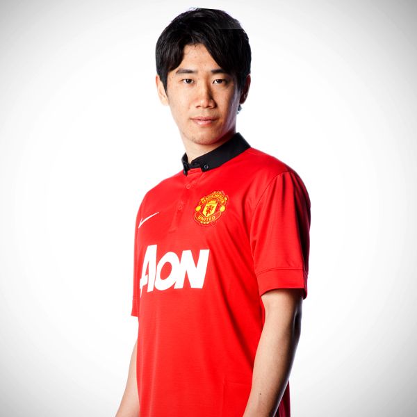 Ảnh giới thiệu áo đấu Manchester United mùa giải 2013-2014 Manchester united manutd red devils quy do premier league champion fa community shield Manchester united manutd red devils quy do premier league champion fa community shield Manchester united manutd red devils quy do premier league champion fa community shield