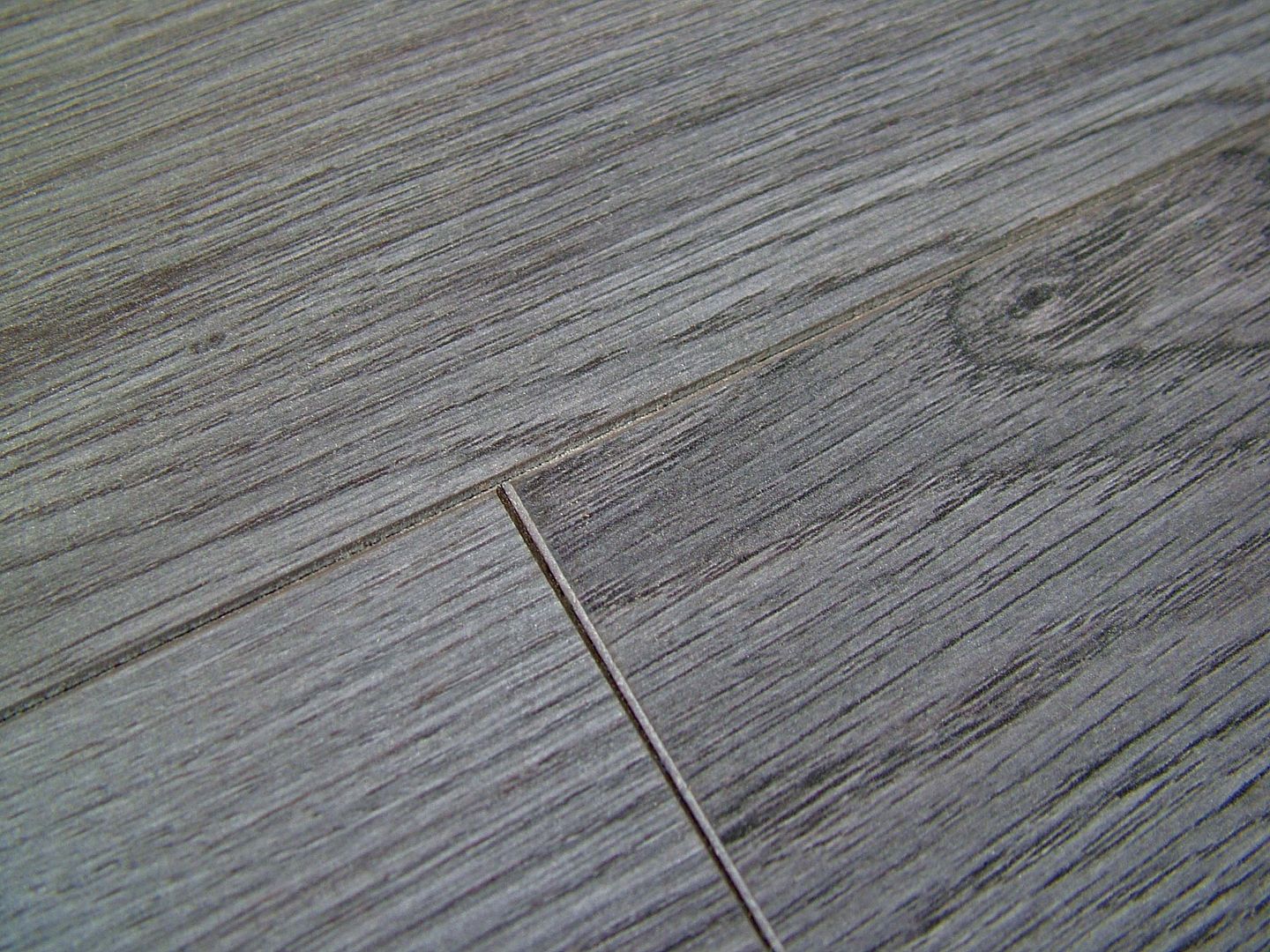 Pallet Deal Millennium Grey Oak 4vGroove Laminate Flooring Click eBay